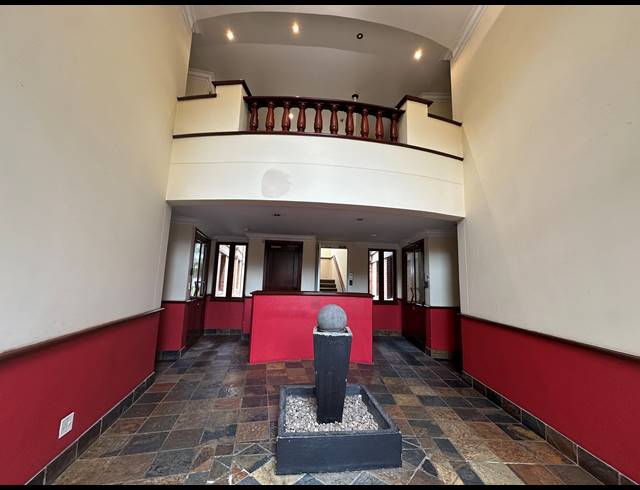 950M² OFFICE TO LET IN WOODMEAD